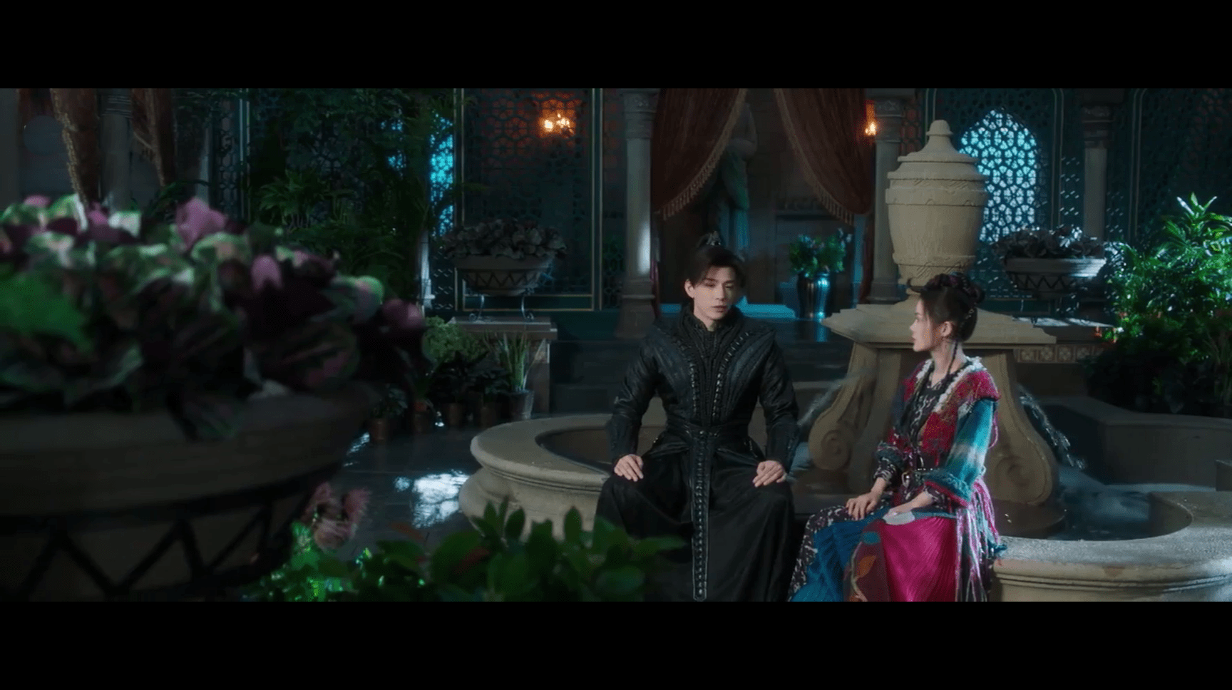 Shang Que played by Lin Bai Rui with Jie Li played by Hong Xiao in episode 15 of Love Between Fairy and Devil